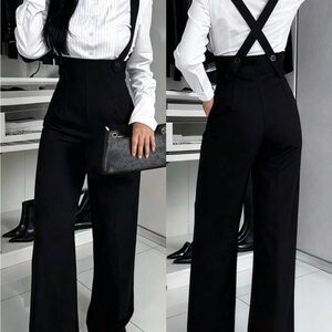 NWOT Chic Black Wide-Leg Jumpsuit